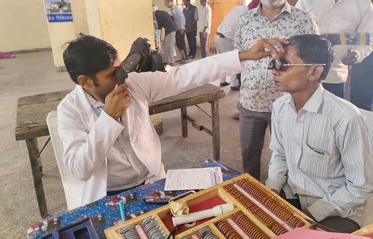 Free Eye Check-up and Cataract Operation, Organised by Lions Club Delhi Naya Bazar